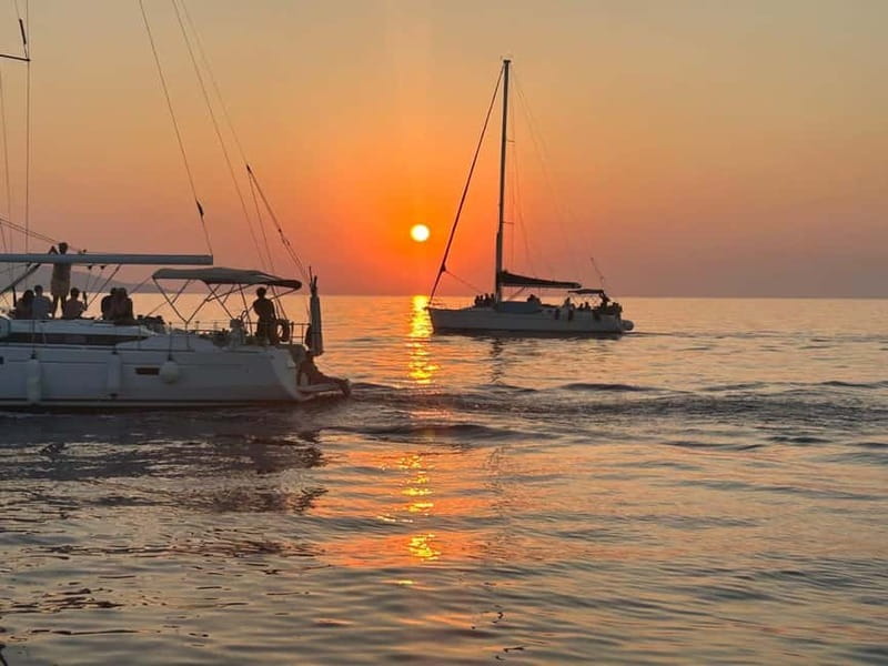 Heraklion: Dia Island Sunset Boat Tour with Dinner - Who this sunset Dia trip fits best