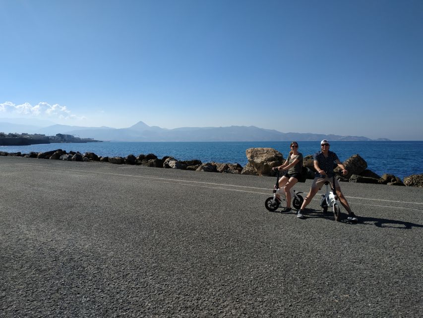 Heraklion: Ecobike Sightseeing Tour with Greek Meze - Meeting at ecobikegreece.gr, then getting set up without wasting time