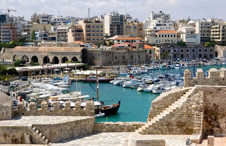 Heraklion: Food Tastings Walking Tour - Ellinikós Kafés: Greek Coffee and Cup Reading in Sand