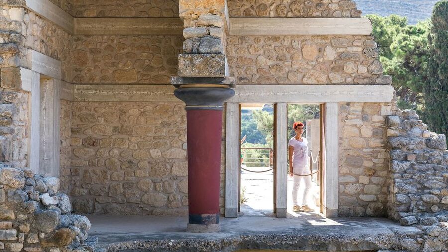 Heraklion: Knossos Private Guided Tour & Skip-the-Line Entry - What to bring, what to watch for, and who should book