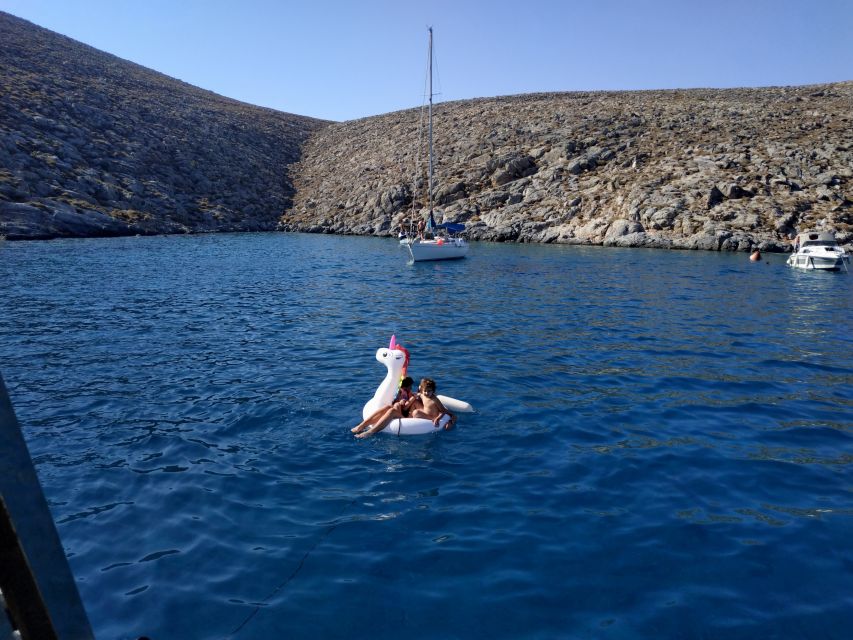 Heraklion: Nature Reserve Dia Island Full-Day Cruise & Lunch - Snorkeling gear, SUP boards, and what to expect in the water