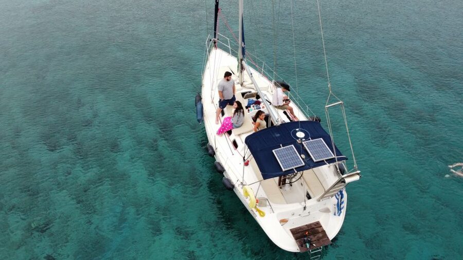 Heraklion: Private Full-Day Sailing Trip to Dia Island - The first hour in Heraklion: sailing energy and a simple start