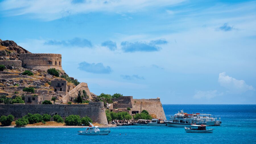 Heraklion: Spinalonga and Agios Nikolaos Cruise with Lunch - Kolokytha Bay lunch and the swim stop you will remember