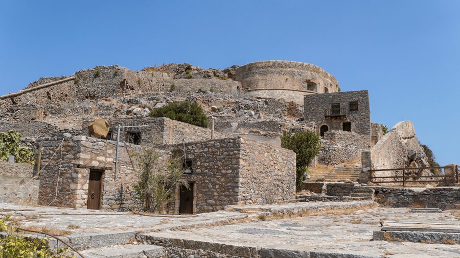 Heraklion: Spinalonga and Agios Nikolaos Cruise with Lunch - Agios Nikolaos: using free time well instead of chasing it