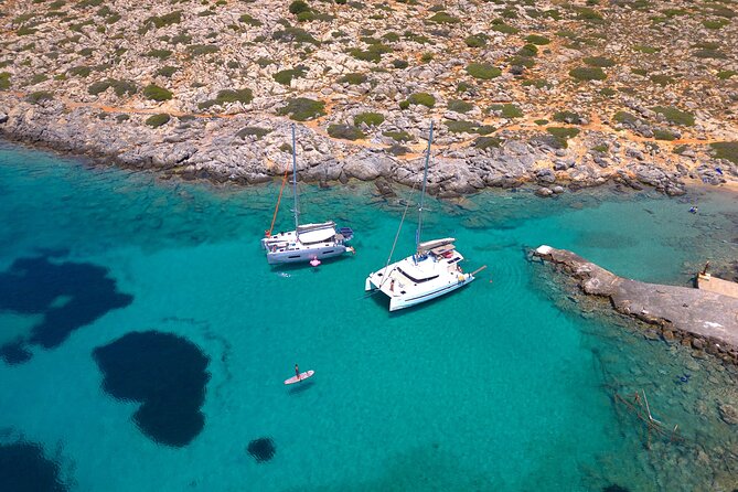 Heraklion: Sunset Luxury Cruise with Sushi and Open Bar - Getting to the Marina Café and finding your catamaran