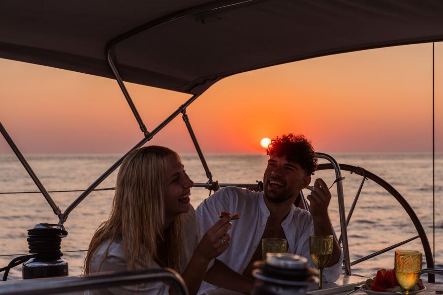 Heraklion: Sunset Sailing Cruise Dia Island with Snorkeling - Food and Drinks: What You Get, and Why It’s Part of the Value