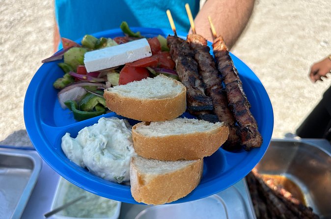 Island Hopping with Beach BBQ - What you should expect on board (and how to make the day smoother)