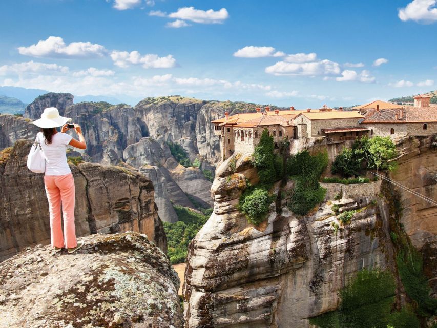 Kalabaka: Meteora Private Day Tour with a Local Guide - Why the geology and history explanations change everything