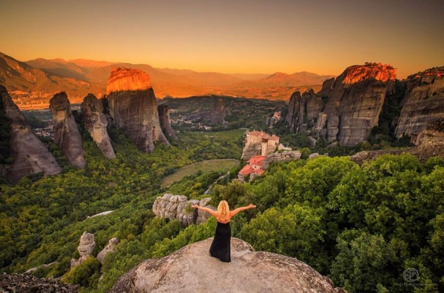 Kalabaka: Meteora Private Day Tour with a Local Guide - Price and value for a private group up to 2