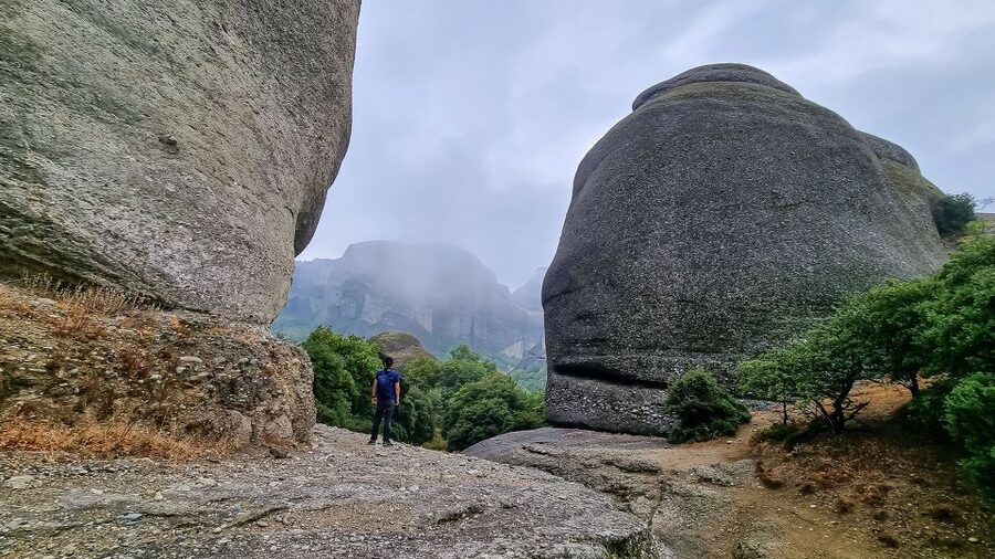 Kalabaka: Meteora Small-Group Hiking Tour w/ Monastery Visit - Varlaam plus the descent: different views, different mood