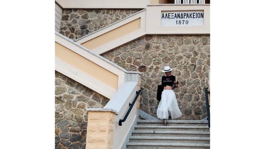 Kalamata : Historical Gossip Tour - Where the Tour Stops Fit the Story (and Where It Might Feel Vague)
