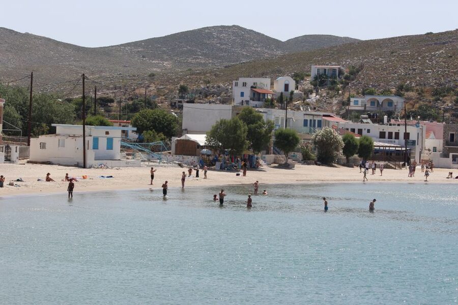 Kalymnos, Pserimos & Plati Island Cruise with Hotel Transfer - Pláti Island: The Uninhabited Jump Stop and How to Do It Comfortably
