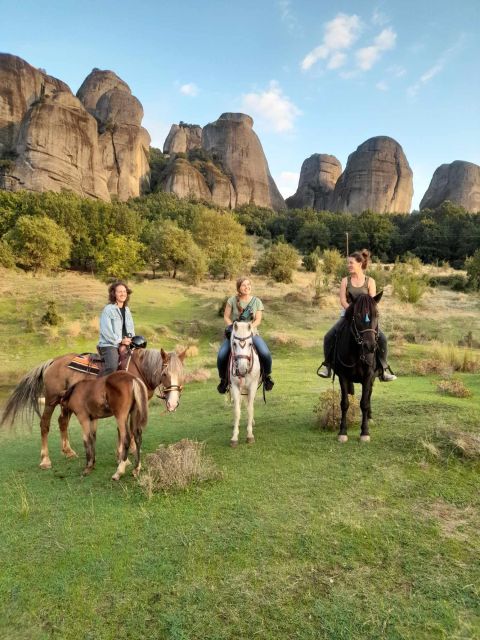 Kastraki: Meteora Sunset Horseback Riding - Who this sunset horseback tour is best for