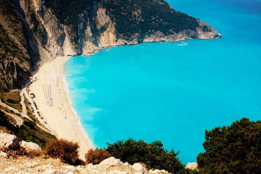 Kefalonia: Assos and Fiscardo Guided Tour - Myrtos Beach viewpoint photo stop: the iconic cliffs with limited time