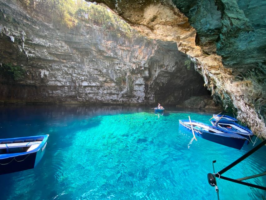 Kefalonia: Island Highlights Bus and Boat Tour with Lunch - Key highlights worth planning for