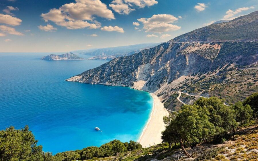 Kefalonia: Island Highlights Bus and Boat Tour with Lunch - Why this Kefalonia bus and boat day works for most visitors