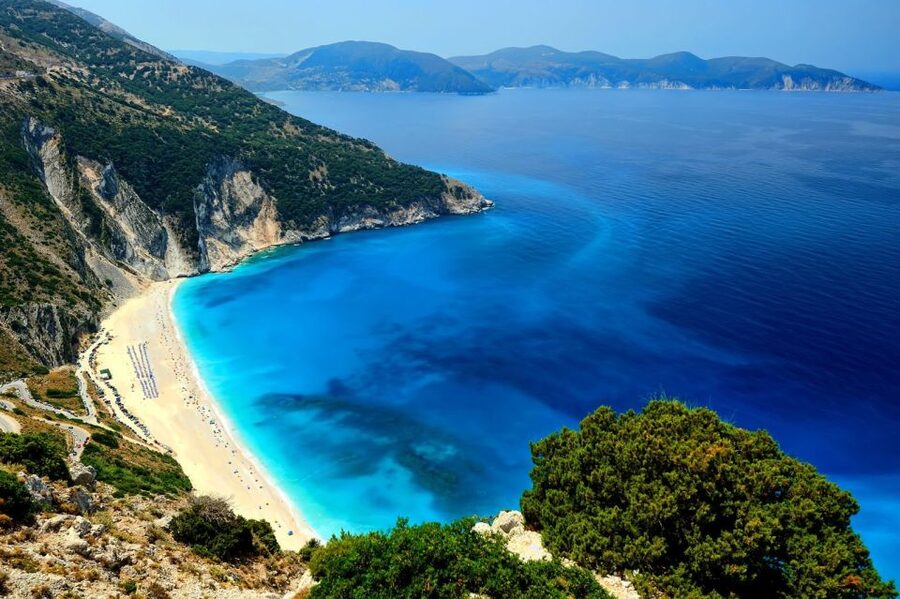 Kefalonia: Wine Tasting, Melissani, Drogarati & Fiscardo - Melissani Lake: the boat ride that makes the cave feel alive