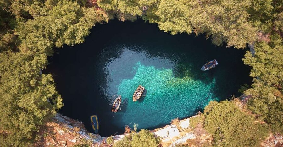 Kefalonia: Wine Tasting, Melissani, Drogarati & Fiscardo - Pickup, timing, and how the day stays organized