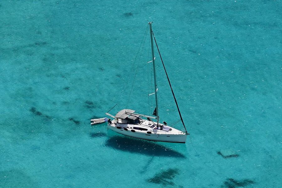 Kissamos: Balos and Gramvousa Private Sailing Trip with Meal - Gramvousa Island: the beach stop plus the fortress viewpoint