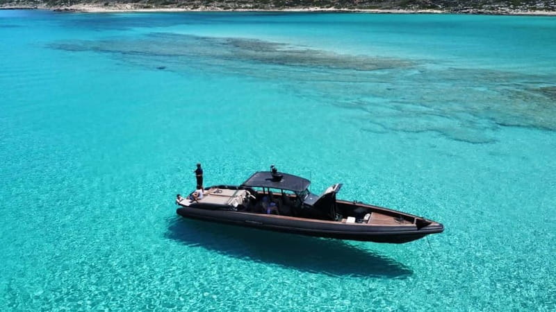 Kissamos: Small Group Speedboat Cruise to Balos & Gramvousa - On-board comfort: snacks, unlimited drinks, and music that stays pleasant