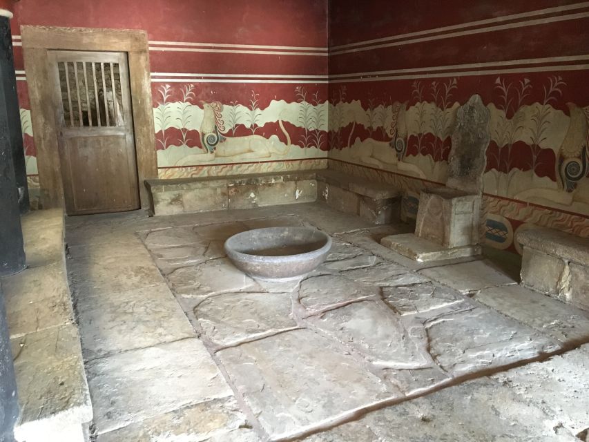 Knossos Palace & Archaeological Museum Private Tour - Getting Picked Up in Heraklion (Cruise Port, Hotel, Airport)