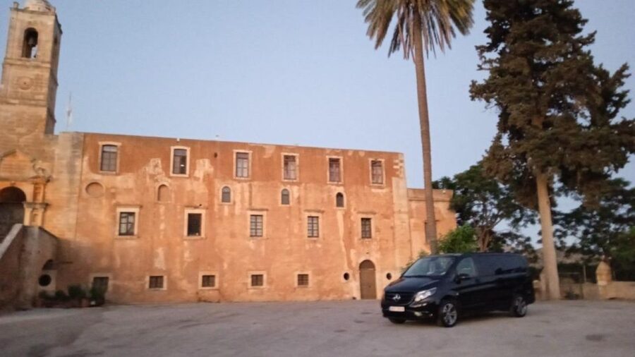 Knossos Palace & Heraklion Full-Day Tour from Chania Area - The ride that doubles as your first dose of Crete