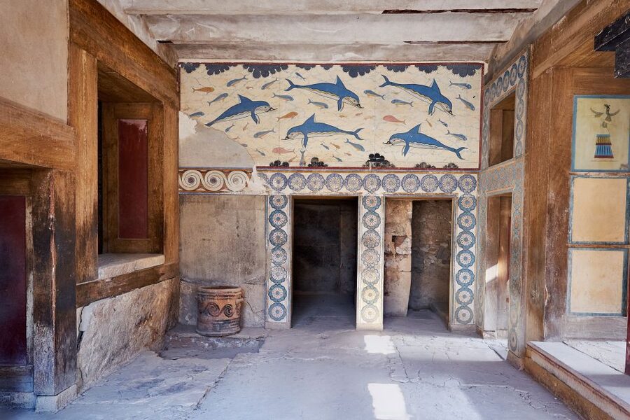 Knossos Palace Skip-the-Line Ticket & Private Guided Tour - Fast entry at the front entrance, and what happens in your 90 minutes