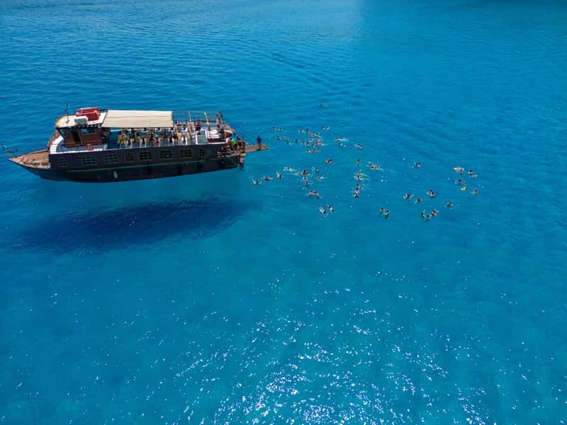 Kolympia : Transfer & Cruise to Lindos with 3 Swimming Stops - Lindos with 2.5 hours: Acropolis views and old-town time