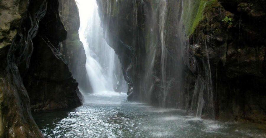 Kourtaliotiko Gorge: Guided River Trekking with Lunch - Kourtaliotiko Gorge near Rethymno, and why it works as a half-day