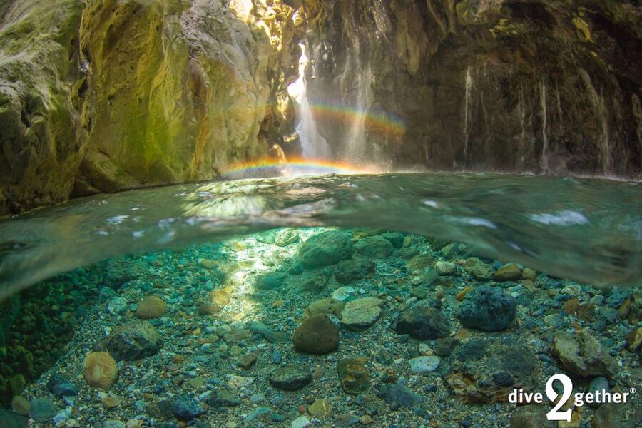 Kourtaliotiko Gorge: Snorkel Trip to the Waterfalls - Fruit breaks, warmth reset, and optional photo buy