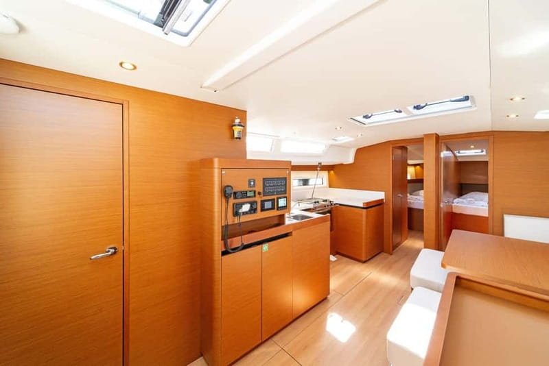 Luxury Sailing Cruise in Agios Nikolaos: Half-Day & Full-Day - Getting aboard Alkyon Sailing Yacht: comfort, crew, and the first 15 minutes