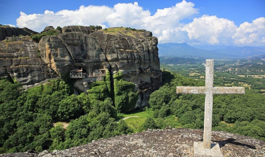 Meteora: Hiking Tour with Local Guide and Monastery Visit - Price and value: why $35 can feel like a bargain