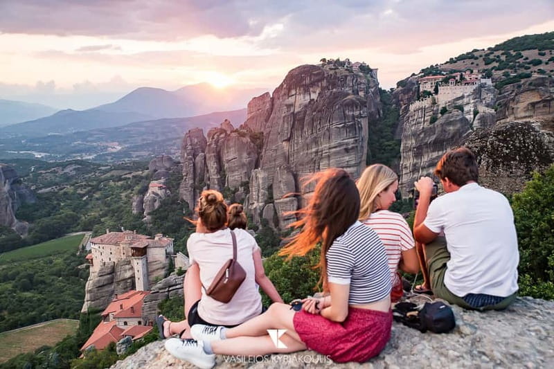 Meteora: Majestic Sunset Tour & Monasteries with Local Guide - How the Tour Covers All 6 Monasteries Without Feeling Like a Marathon