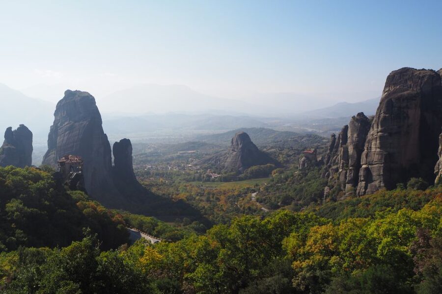 Meteora Monasteries Tour from Athens - Kalambaka Village Stops and Lunch That Keeps the Day Comfortable
