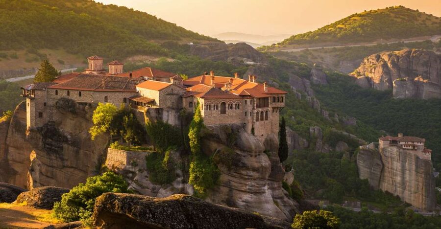Meteora: Monasteries Tour, Lunch, and Athens Transfer Option - Kalambaka check-in: easy start, clear meeting point