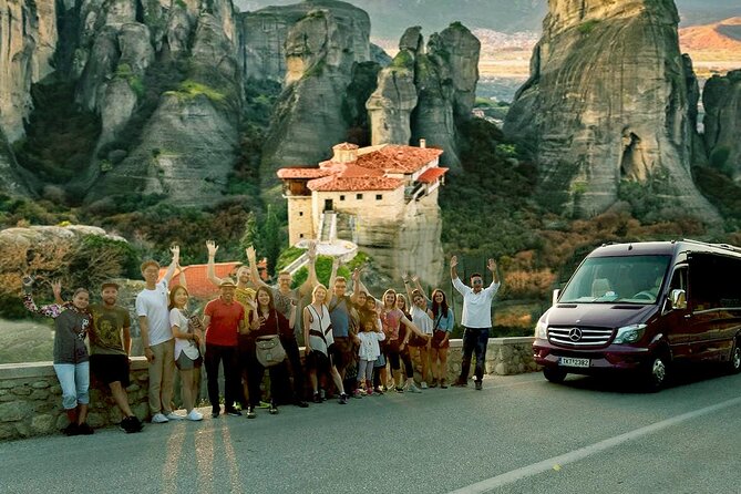 Meteora: Panoramic Morning Small Group Tour with Local Guide - Stop-by-stop: how the 4 hours unfold