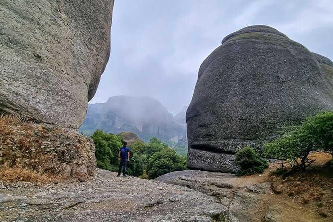 Meteora Small Group Hiking tour with Transfer and Monastery Visit - The 2-Hour Rock Forest Hike: Hidden Paths and Big Views