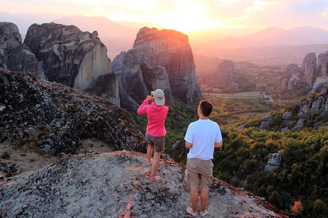 Meteora Sunset with Monastery & Hermit Caves Tour in Small Group - Roussanou Monastery: A More Accessible Rock and a Postwar Turning Point