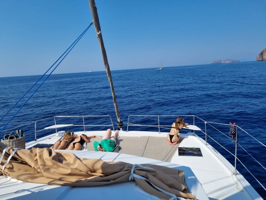 Milos: Full-Day Catamaran Cruise with Food and Open Bar - A Full 10 Hours on Milos and Poliegos, Without Any Planning