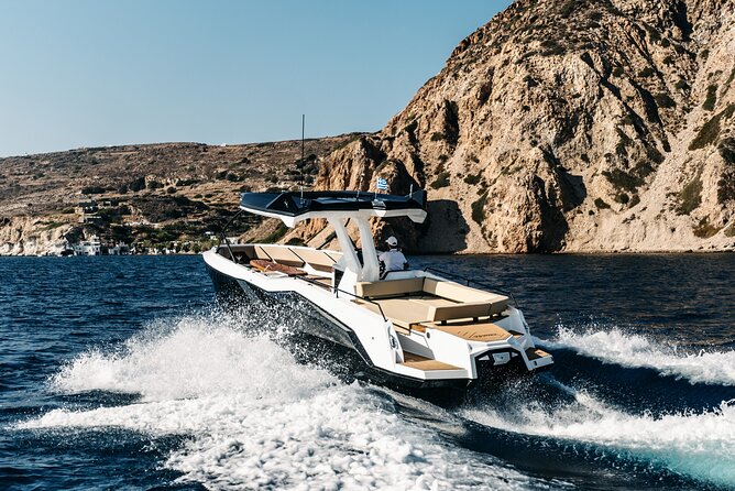 ❖ Milos: Small Group Yacht Tour—Kleftiko Sarakiniko Poliegos - Key highlights before you go