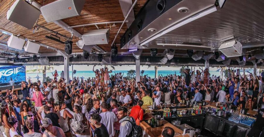 Mykonos: Best Beach Clubs Crawl Day Party - Price and what it really covers for $81