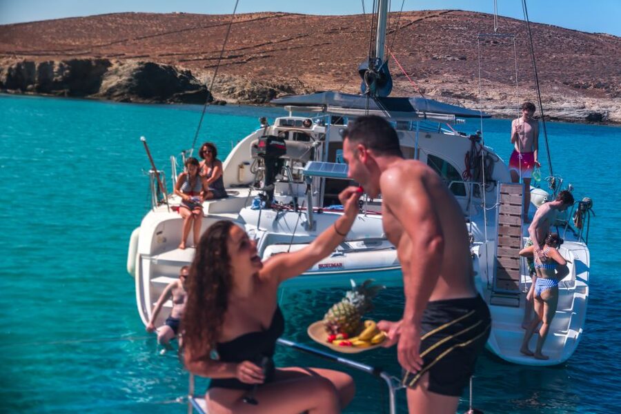 Mykonos: Catamaran Cruise With Meal and Drinks - Lunch onboard while you enjoy the stop