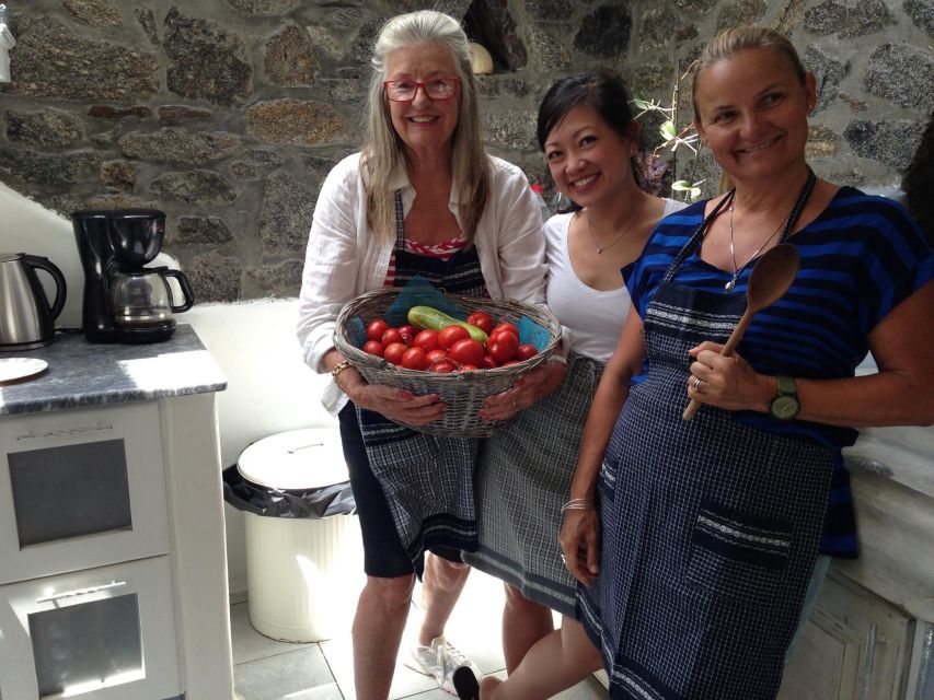 Mykonos: Cooking Class with Food and Wine - The pre-cooking spread: dakos, louza, raki, and island talk