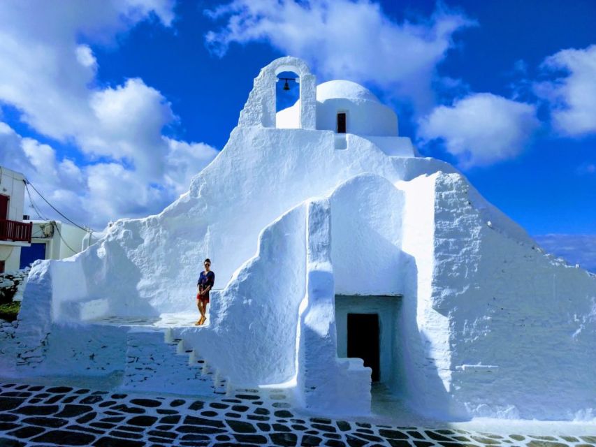 Mykonos: Full-Day Sightseeing Tour with Lunch - Mykonos Town walking tour, windmills, Little Venice, and Paraportiani