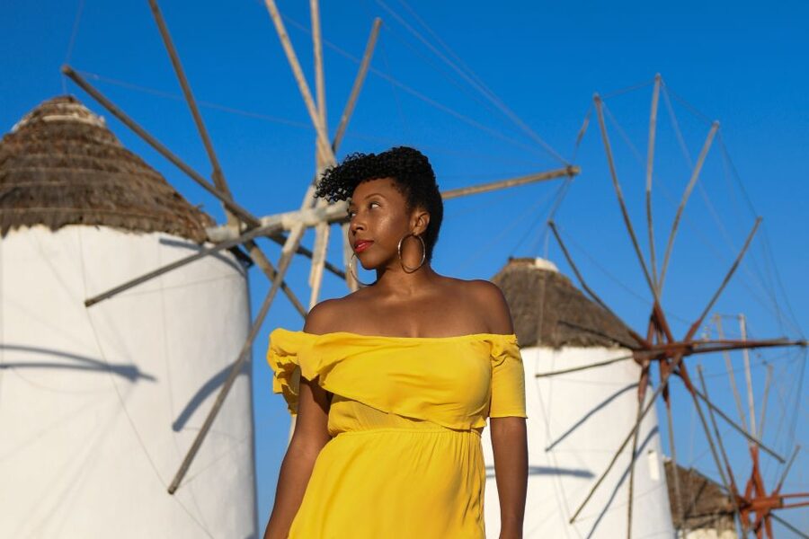 Mykonos: Photo Shoot with a Private Vacation Photographer - Price and value for a group up to 10