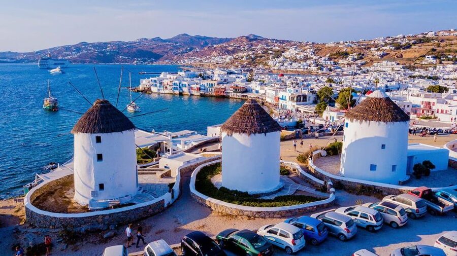 Mykonos: Private Tour Island With A Local - Price and value: what $117 buys on Mykonos