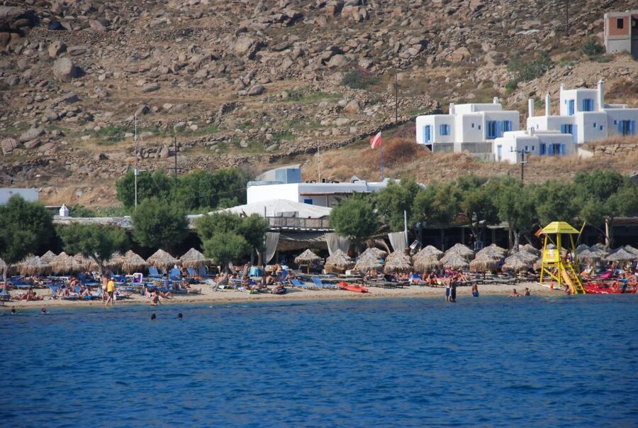 Mykonos: South Coast Cruise - The Kaiki Experience and the Crew’s Role in Your Comfort