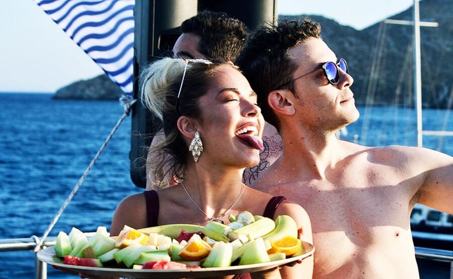 Mykonos: Sunset Boat Party with Open Bar & Live DJ - Key things to know before you go