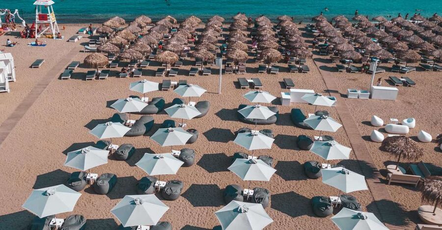 Mykonos: Super Paradise Beach with Sunbed at Thalas Mykonos - Thalas at Super Paradise: what your booked chair really buys you