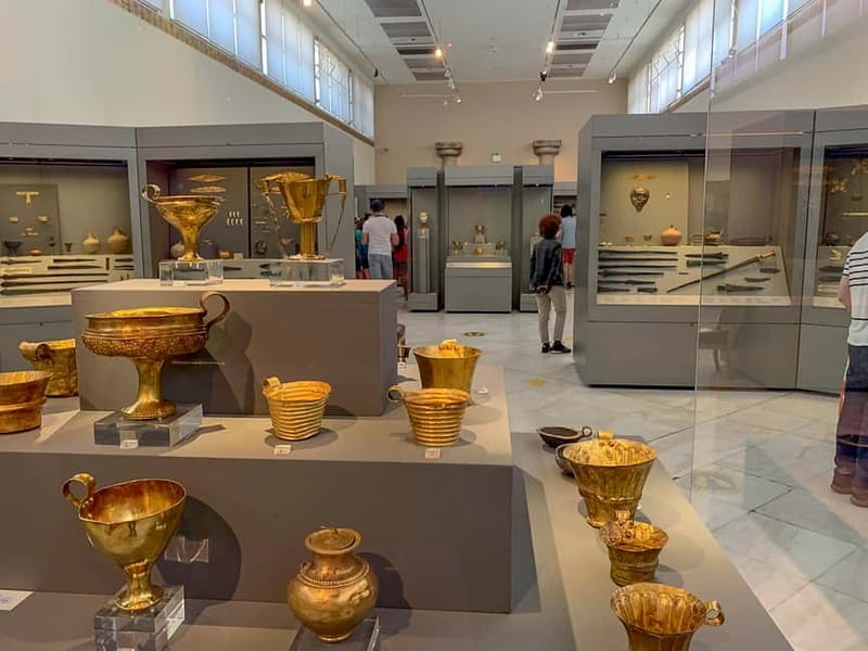 National Archeological Museum Private Tour with Admission - Guides and their style: why the personal touch matters